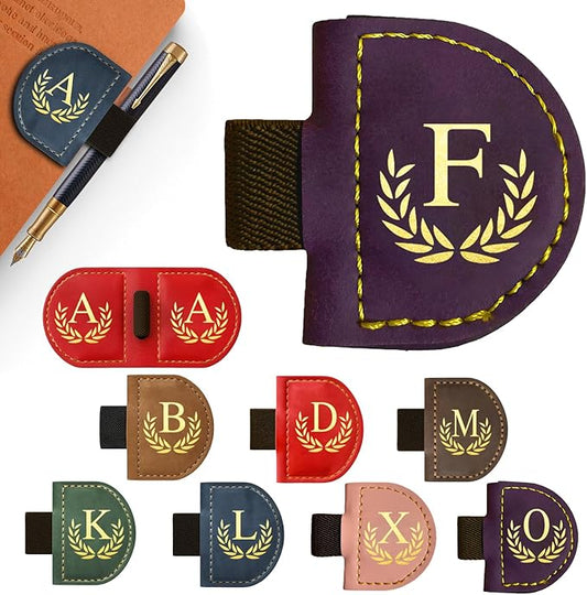 Personalized Leather Magnetic Bookmark with Pen Holder, Custom Bygone Mark Bookmark with Pen Holder, Custom Bookmarks with 26 Letters for Reading Women, Men, Teachers, Book Lovers（Purple，F）