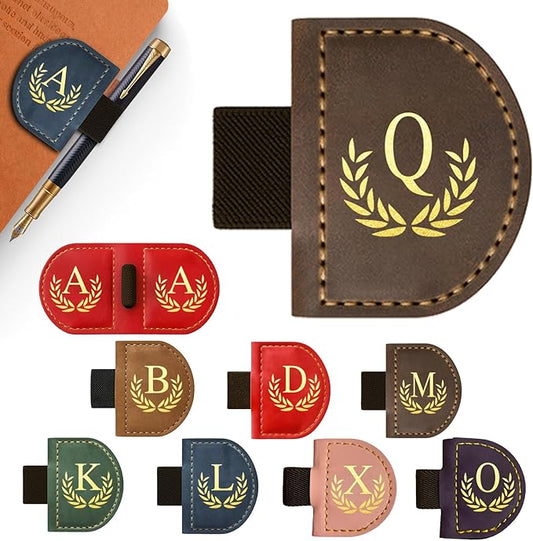 Personalized Leather Magnetic Bookmark with Pen Holder, Custom Bygone Mark Bookmark with Pen Holder, Custom Bookmarks with 26 Letters for Reading Women, Men, Teachers, Book Lovers（Coffee，Q）